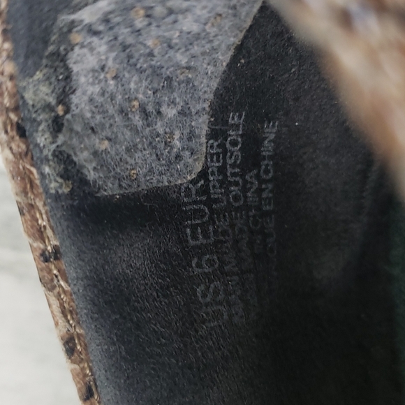 American Eagle Outfitters brown tan faux snakeskin ballet flats Size 6 - Picture 6 of 6